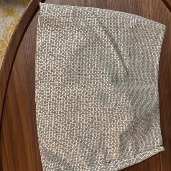 Express Gold Honeycomb Mini Skirt - Picture 6 of 6